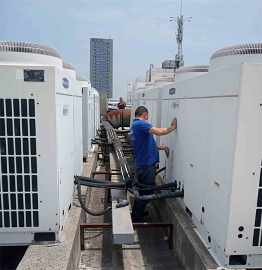 新邱中央空调制热和不制冷系统维修方法